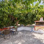 Veroni 3 *